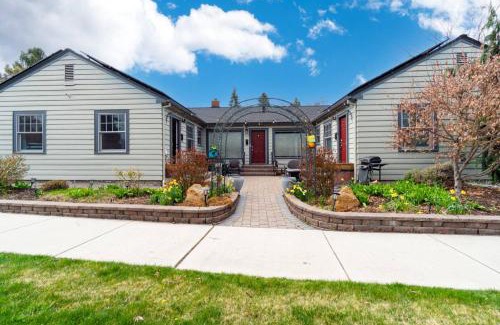 Old Bend Casa | Drake Cottage 311