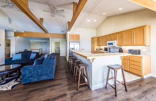 Nelscott Casa | Especial de verano $ 300 + impuestos!