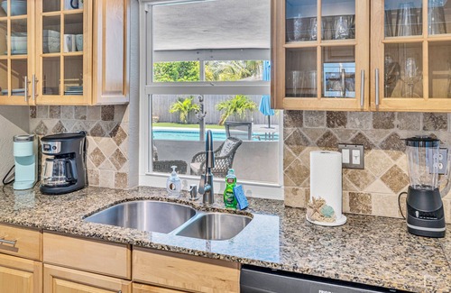 Boynton Beach Casa | Dream 3/2 Tropical Pool House East Boyton - Near The Beach And Atlantic Avenue