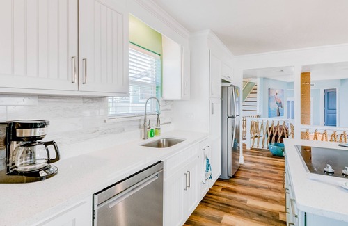 Surfside Beach Casa | Dream | Canal Front | Firepit | Kayking & Fishing
