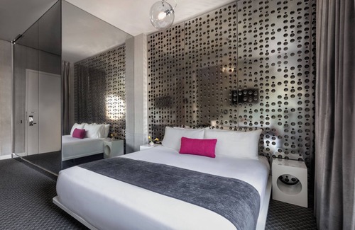 Meatpacking District Hotel | Dream Downtown, by Hyatt