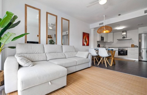 Roques Daurades Apartamento | Vacaciones de ensueño en familia a 100m playa