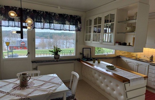 Overlida Casa | Dream Holiday home with wonderful lake view near Gothenburg in western Sweden
