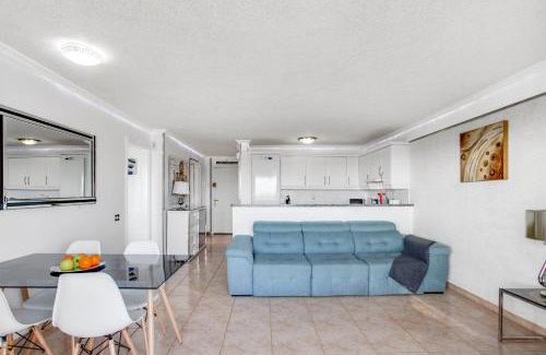 Palm-Mar Apartamento | DREAM HOLIDAYS, Wonderful Ocean View, Fast Wi-Fi