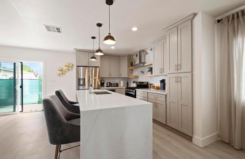Northwest Torrance Casa | Dream Home Close to Manhattan Beach