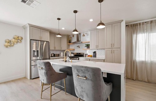 Northwest Torrance Casa | Dream Home Close to Manhattan Beach