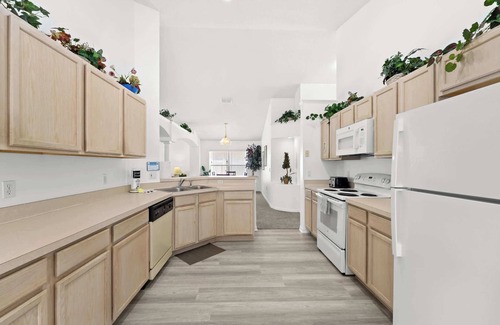 Eagle Pointe South Casa | Dream Home near Disney Parks! Stay near the magic!