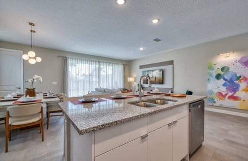West Kissimmee Villa | Dream Home Prime Location Themed Bedrooms