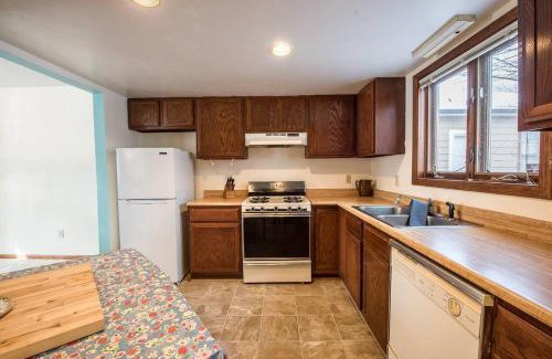 Powderhorn Apartamento | Dream House, a Creative Escape in the Heart of Powderhorn