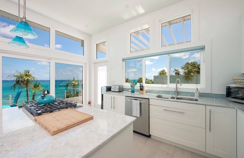 North Palmetto Point Casa | Dream House 3 Bedroom Home