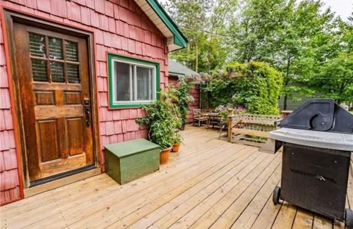 Alcona Casa | Dream House by Lake Simcoe beach