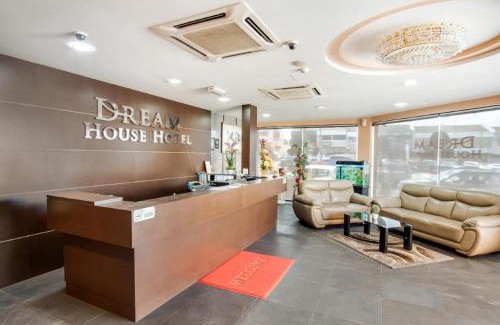 Sekudai Hotel | Dream House Hotel