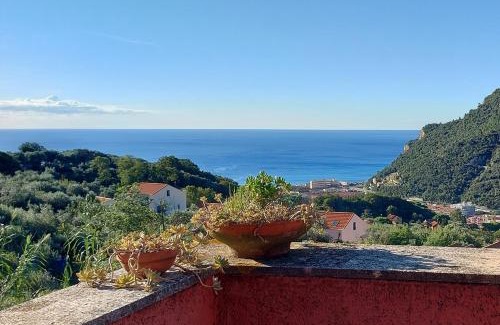 Finale Ligure Casa | Dream House - sea view & garden - pool - private box