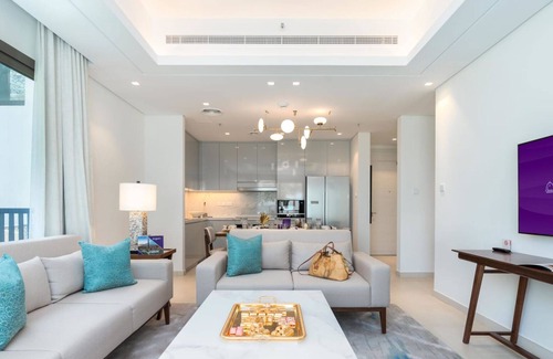 Sharm Apartamento | Dream Inn - 3BR Deluxe Family Suite with Beach Access