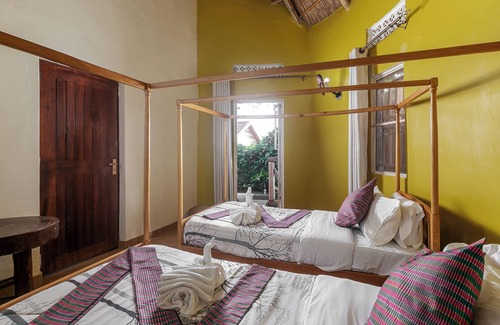 Entebbe Cama Y Desayuno | DREAM JET COTTAGES