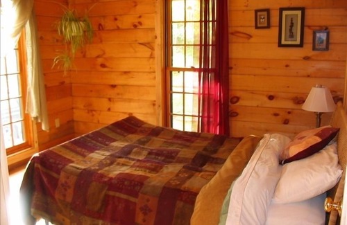 Morrisville Cabina | Dream Log Cabin, pero cerca de todo! Perros Bienvenidos !!!