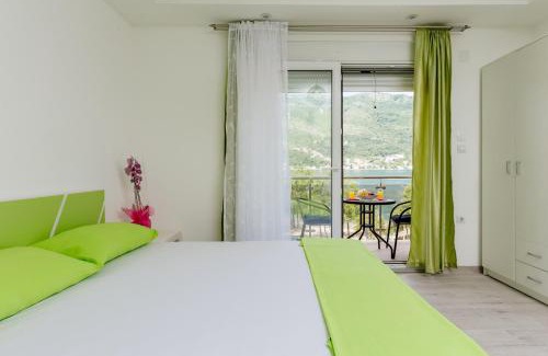 Lepetane Apartamento | Dream Vacation Apartments