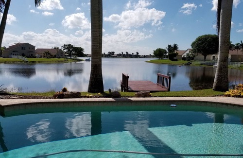 Pembroke Pines Casa | Casa de vacaciones de ensueño en Pembroke Pines con piscina climatizada