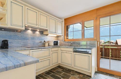 Iseltwald Apartamento | Dream view of the lake and mountains