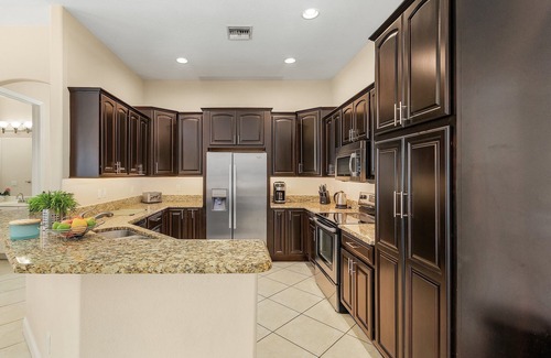 Fort Myers Villa | Dream villa with tropical garden on the canal