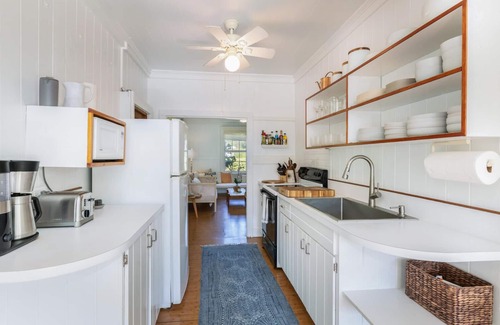 Hanalei Casa | Dream Vintage Surf Cottage TVNC 4301