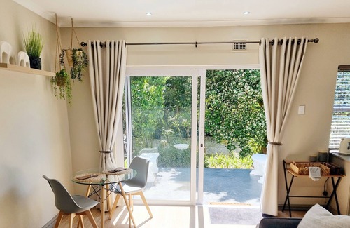 Kloof Apartamento | dreamaway on Everton - Deluxe Private Apartment