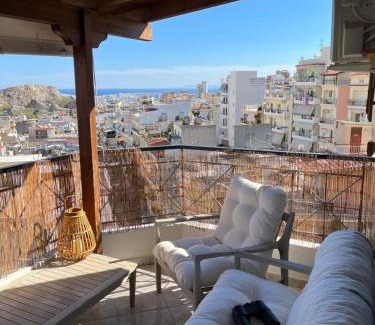 Korydallos Apartamento | DreamCatcher/ρετιρέ με θέα θάλασσα