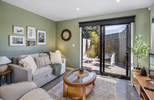Johnsonville Casa | Dreamcatcher Cottage - 2BR Mystic Moonrise