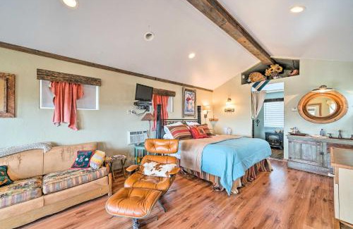 Shining Mountains Apartamento | Dreamswest Ennis Studio with Deck and Stunning Views