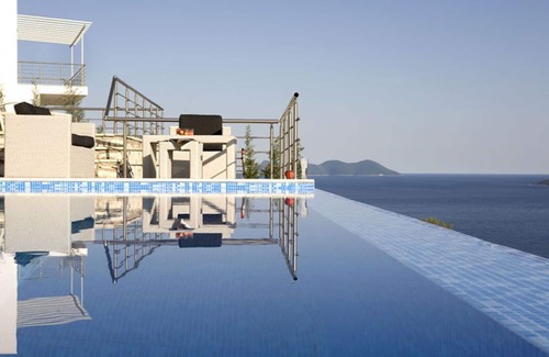 Patras Villa | DREAMVIEWVILLAS VILLAS DE LUJO