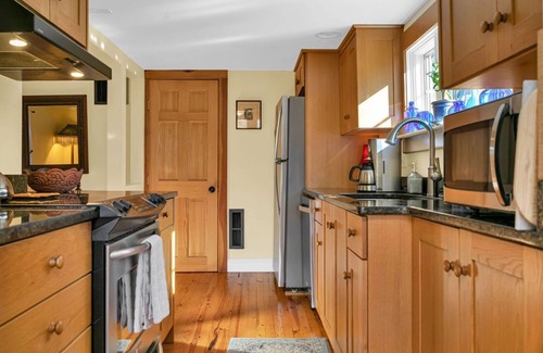 Brevard Casa | Cabaña de ensueño para dos