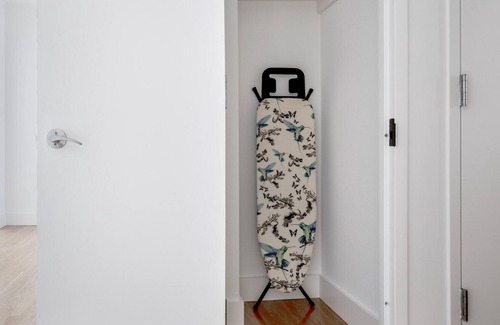 Downtown Brooklyn Apartamento | Dreamy Downtown BK 3BR w/ Doorman, nr BK Bridge Park, by Blueground