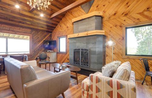 Penrose Casa | Dreamy Penrose Cabin with Panoramic Mountain Views