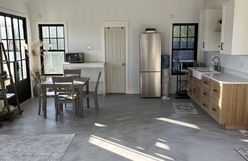 Speonk Casa | Dreamy Private Modern Farmhouse with pool and outdoor shower