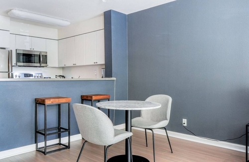 South Beach Apartamento | Dreamy South Beach 1BR, w/ Pool, next to SF Bay, by Blueground