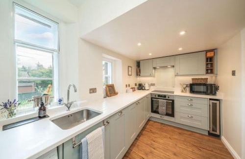 Birnam Apartamento | Dreamy Town House Apartment in Birnam, Dunkeld