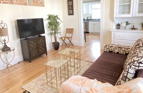 West Concord Condominio | Apartamento privado con vista al agua