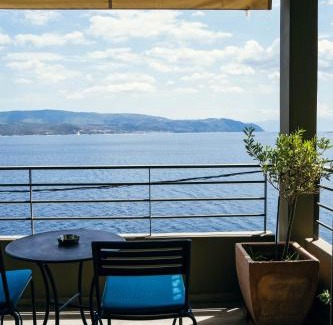 Aristotelis Apartamento | Drenia Studios