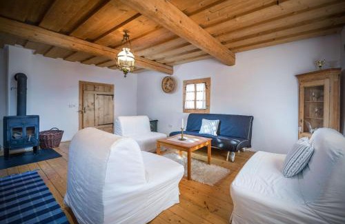 Zuberec Casa | Drevenica Traditional Cottage Old Centre