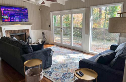 Buford Highway Casa | Drew Valley Villa