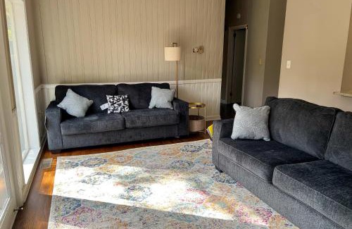 Buford Highway Casa | Drew Valley Villa