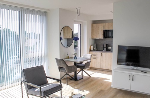 Eversten Casa | Drielake- Modern, fully furnished boarding apartment in a central location.