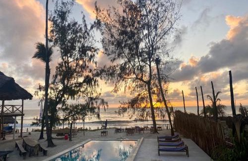 Paje Hostal | Drifters Zanzibar
