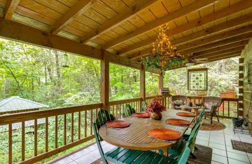 Blue Ridge Casa | Drifting Feather Mountain Cabin Waterfront Deck