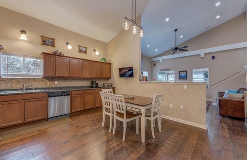 Pepin Condominio | Driftwood Condos at Lumberyard Lofts