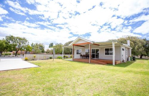 Chapman Hill Casa | Driftwood Cottage Beachside Busselton Retreat