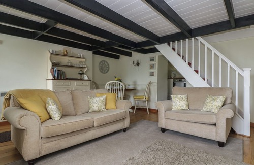 Saint Austell Bay Cabaña | Driftwood Cottage, PORTHPEAN