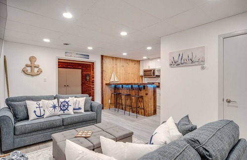 Antioch Cabaña | Driftwood, Cozy Waterfront Cottage, Separate Unit