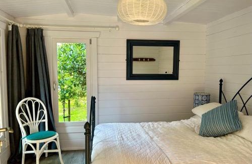 Lyminster Apartamento | Driftwood Dreams Garden Cabin