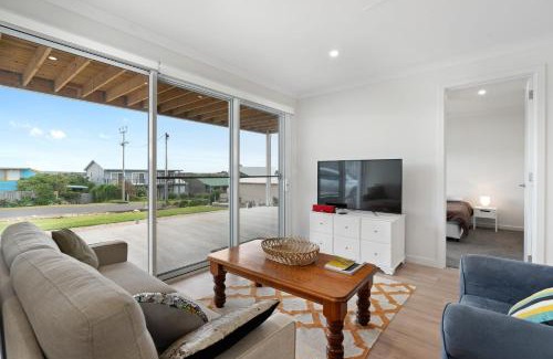 Middleton Casa | Driftwood Dunes - 67 Newell Avenue Middleton - No Linen Included
